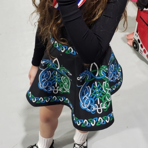 Irish dance skirt for completion and practice for girl 6-7y and 11-12 - Picture 7 of 13